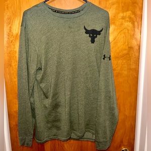 Under Armour (Project Rock) Longsleeve shirt Size: men’s Large